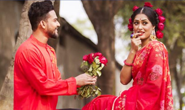 ১০ টাকার গোলাপের দাম ৮০ টাকা!